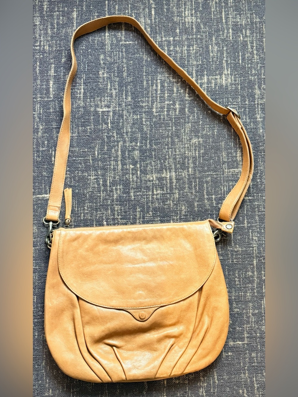 Day & Mood: Genuine Soft Leather Crossbody Bag in Cognac Color (Like New)